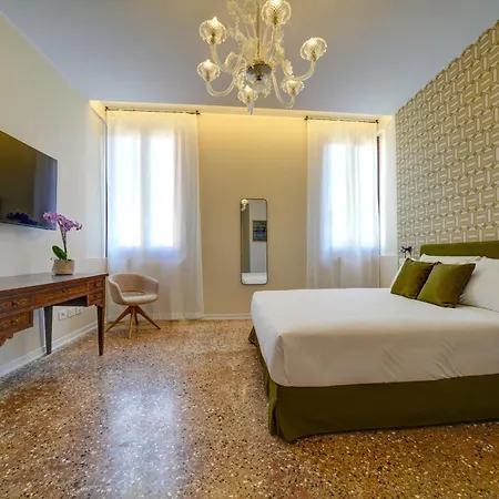 Campobase & Veneza